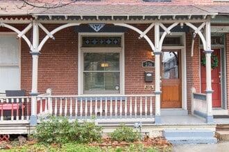 236 Muench St in Harrisburg, PA - Building Photo - Building Photo