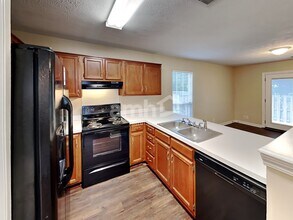 1212 Wembley Dr in Hermitage, TN - Building Photo - Building Photo