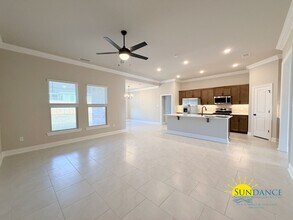 75 Hydrangea Blvd in Freeport, FL - Building Photo - Building Photo