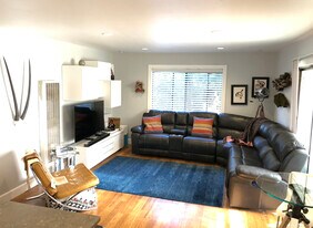 5550 Traffic Way, Unit 13 in Atascadero, CA - Building Photo