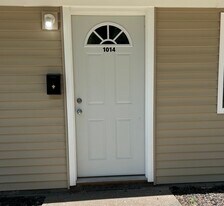 1020 Oneida Ave, Unit 1014 Oneida Ave