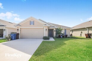 403 Buchannan Dr in Davenport, FL - Building Photo