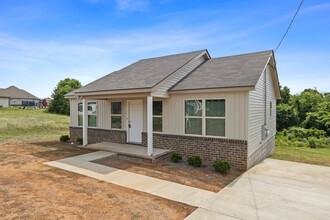 501 31st Ave E in Tuscaloosa, AL - Building Photo - Building Photo