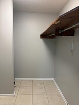 3960 Bradford Ct in Winston-Salem, NC - Building Photo