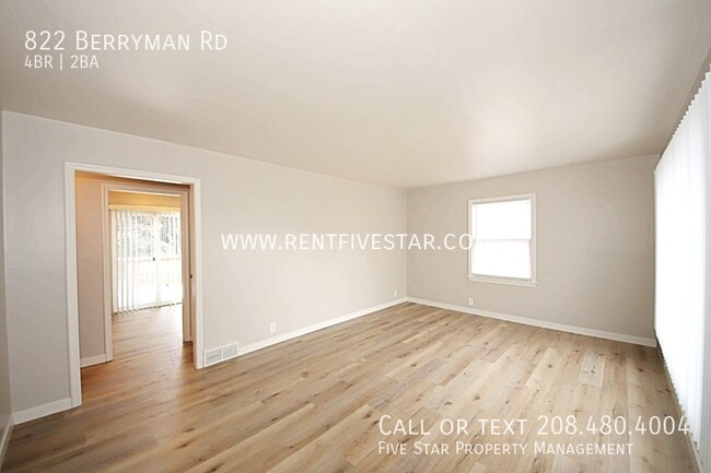 822 Berryman Rd in Pocatello, ID - Building Photo - Building Photo