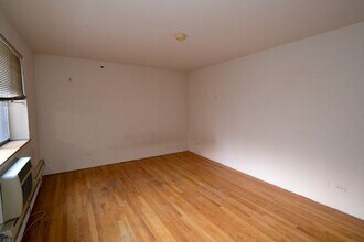 663 W Wrightwood Ave in Chicago, IL - Building Photo - Building Photo