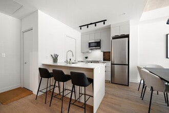 SUMA Rental Condos in Montréal, QC - Building Photo - Building Photo