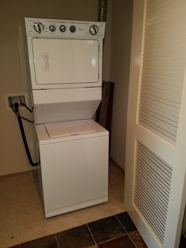 1515 Dock St in Tacoma, WA - Building Photo - Building Photo