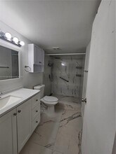 15385 SW 76th Terrace in Miami, FL - Building Photo - Building Photo