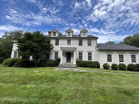 120 Merwins Ln in Fairfield, CT - Building Photo