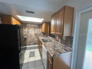 6106 SW 11th Pl in Gainesville, FL - Building Photo - Building Photo