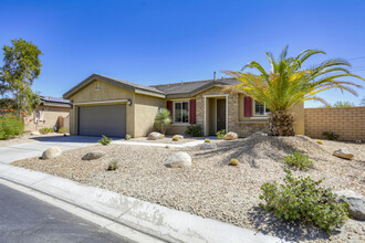 35880 Raphael Dr in Palm Desert, CA - Building Photo - Building Photo