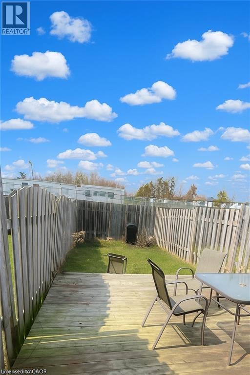 147 Activa Ave in Kitchener, ON - Building Photo - Building Photo