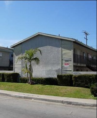 3941-3951 Saviers Rd in Oxnard, CA - Foto de edificio - Building Photo