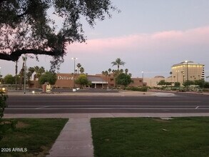 4600 N 68th St in Scottsdale, AZ - Building Photo - Building Photo
