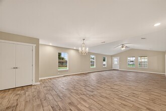 15423 S Brentwood St in Channelview, TX - Building Photo - Building Photo