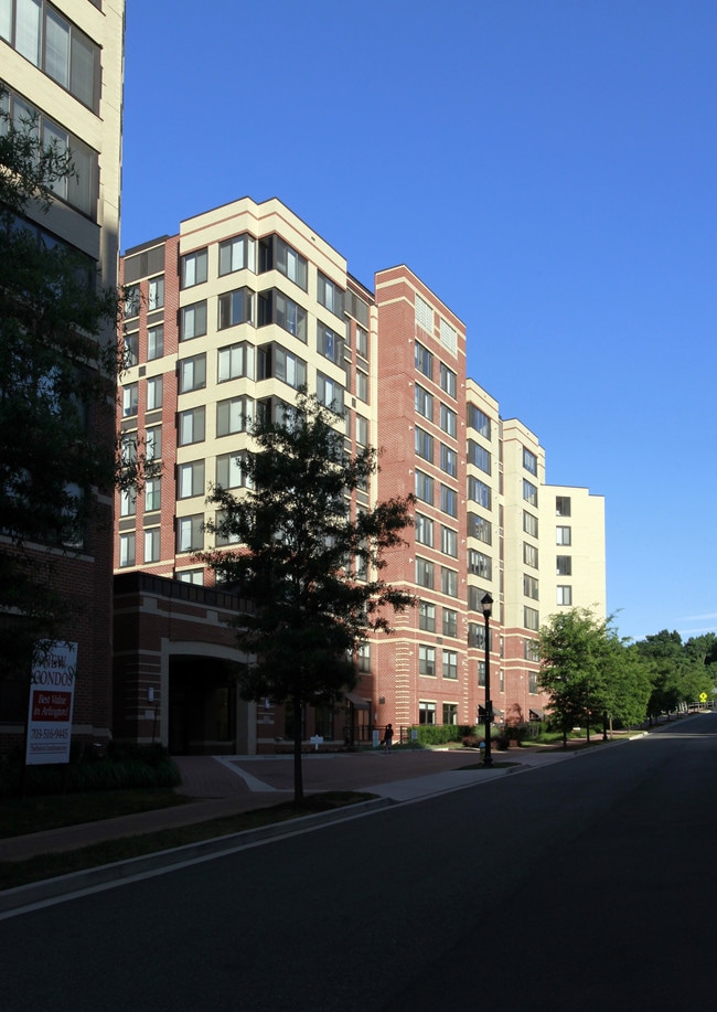 Frederick at Courthouse in Arlington, VA - Building Photo - Building Photo