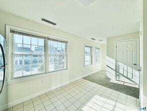 54 Fairgate Dr in Stamford, CT - Building Photo - Building Photo