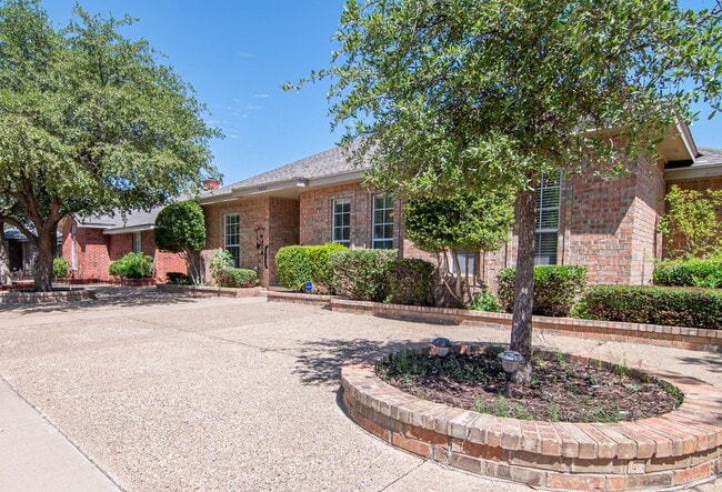 property at 4432 Lanham St