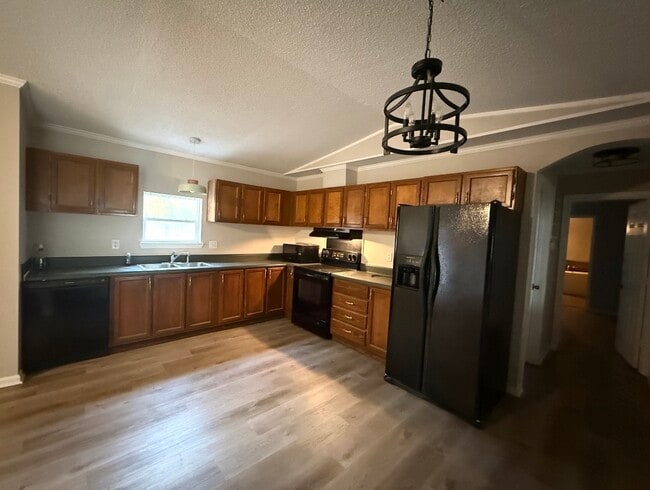 property at 3083 Lake Sue Dr