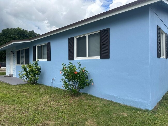 22601 SW 124th Ct in Miami, FL - Building Photo - Building Photo