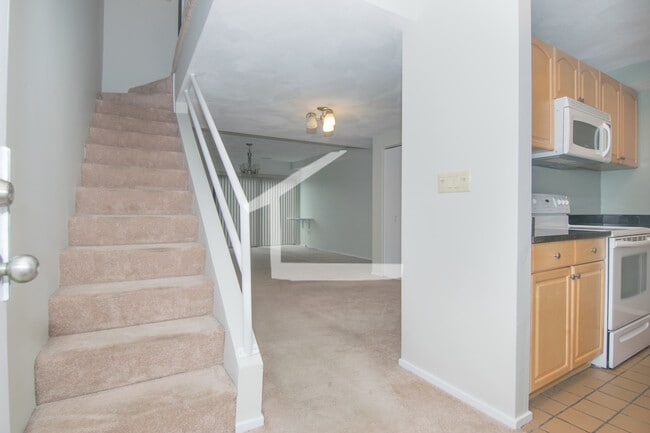 184 Allston St, Unit 2