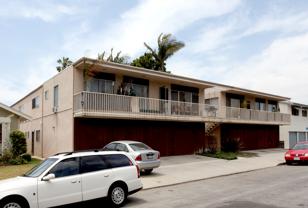 317 N Colorado Pl in Long Beach, CA - Building Photo