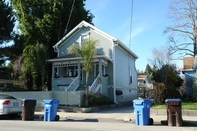 147 Market St in Santa Cruz, CA - Foto de edificio - Building Photo