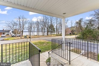 25001 Half Pone Point Rd in Hollywood, MD - Building Photo - Building Photo