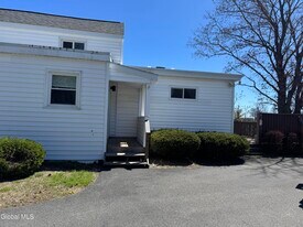 34 Old Rte 146 in Clifton Park, NY - Building Photo