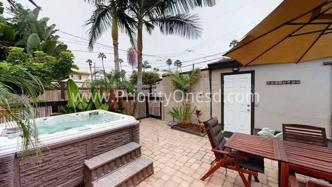 4766 Bermuda Ave in San Diego, CA - Building Photo - Building Photo