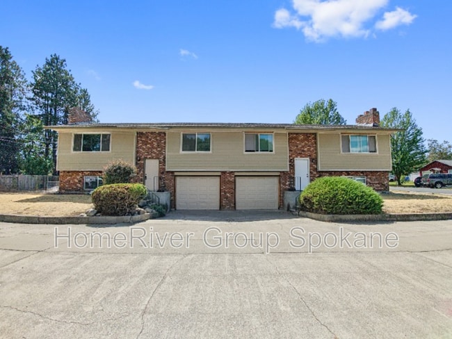 property at 3010 N Willow Rd
