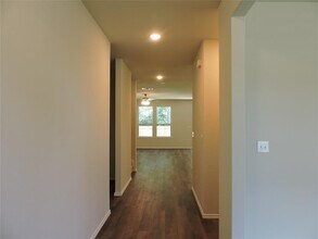2007 Lost Timbers Dr in Conroe, TX - Building Photo - Building Photo