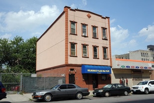 757 Park Ave in Brooklyn, NY - Building Photo
