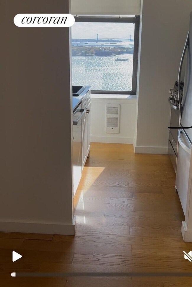 1 West St in New York, NY - Building Photo - Building Photo