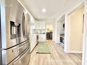 3031 Wellington Rd in Los Angeles, CA - Foto de edificio - Building Photo