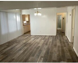 1538 W 51st Pl in Los Angeles, CA - Building Photo - Building Photo