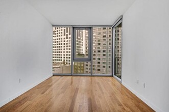 430 Albee Square W in Brooklyn, NY - Building Photo - Building Photo