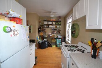 3843 N Greenview Ave, Unit 2 in Chicago, IL - Foto de edificio - Building Photo