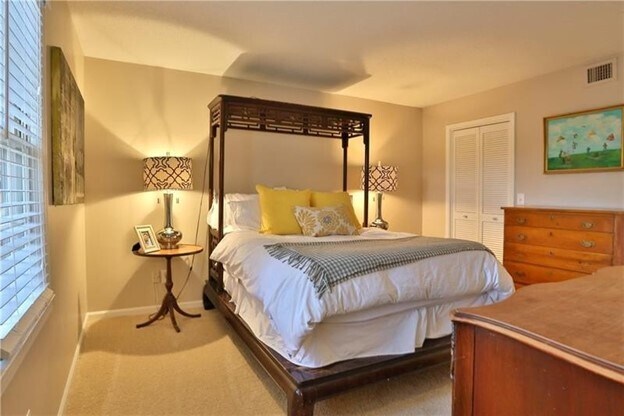 property at 40 Arpege Way NW