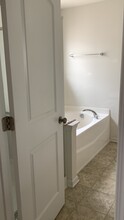 11114 Pond Valley Ct in Charlotte, NC - Building Photo - Building Photo