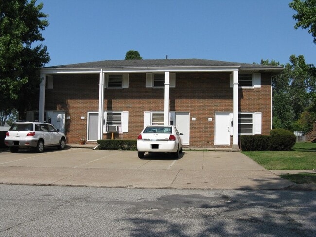 property at 4121 Greengarden Rd