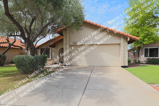 2160 S Catarina in Mesa, AZ - Building Photo - Building Photo