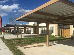 3102 Sabercat Ave in Edinburg, TX - Building Photo - Building Photo