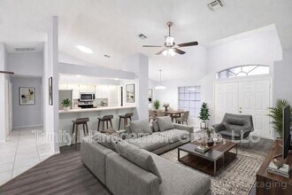 10348 Belltower St in Spring Hill, FL - Building Photo - Building Photo