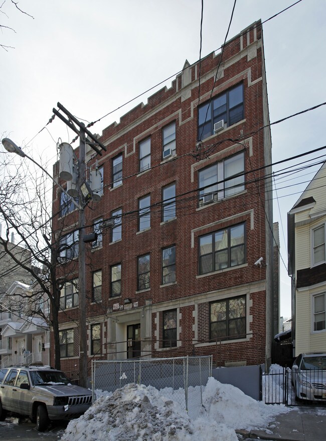 21 Lexington Ave in Jersey City, NJ - Building Photo - Building Photo