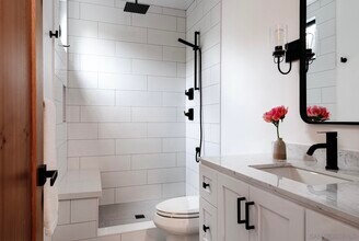 1177 Saxony Rd in Encinitas, CA - Building Photo - Building Photo