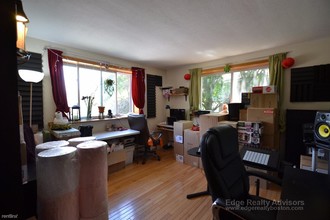 412 Langley Rd-Unit -Apt 7 in Newton, MA - Building Photo - Building Photo