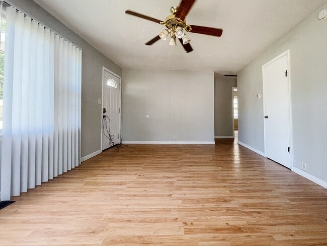 2505 E 13th St in Muncie, IN - Building Photo - Building Photo