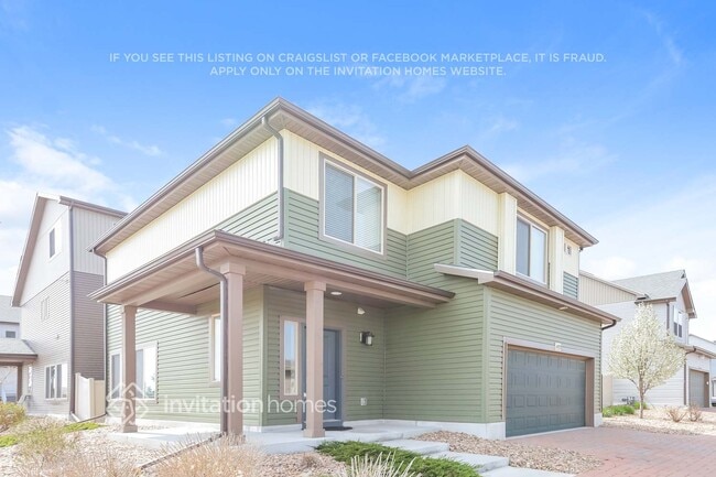 4892 Halifax Ct in Denver, CO - Foto de edificio - Building Photo